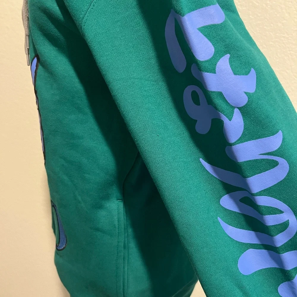 Totoro Graphic Hoodie - Green - Picture 2 of 6